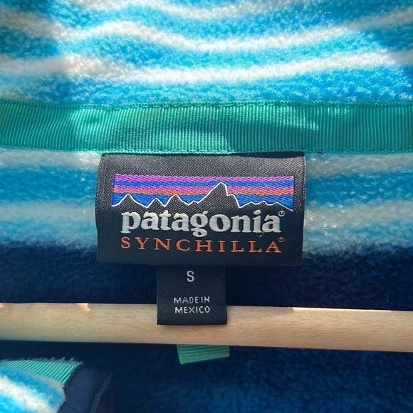 ▶️ Patagonia ◀️ Synchilla
Multicolor Striped Snap T
Pullover Sweater Mens
Size S - Picture 4 of 17